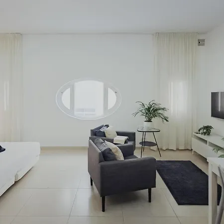 Appartamento Modern In A Great Location