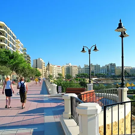 Modern In A Great Location Appartamento *